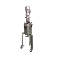 Vacuum paint mixing tank with agitator